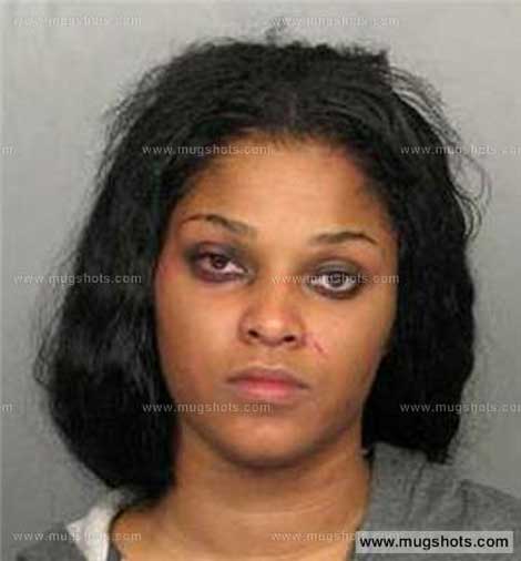 Joseline-Hernandez aka Shenellica Bettencourt. Mugshot