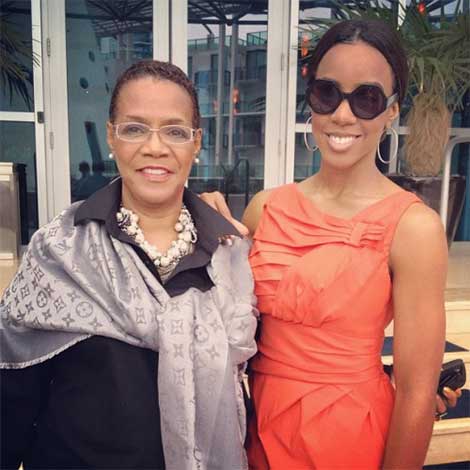 Kelly Rowland Mother Passes