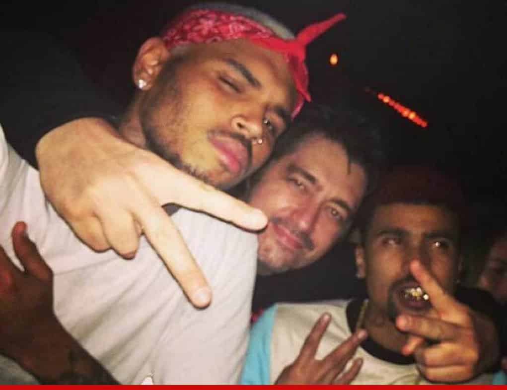 chris brown robbed friends