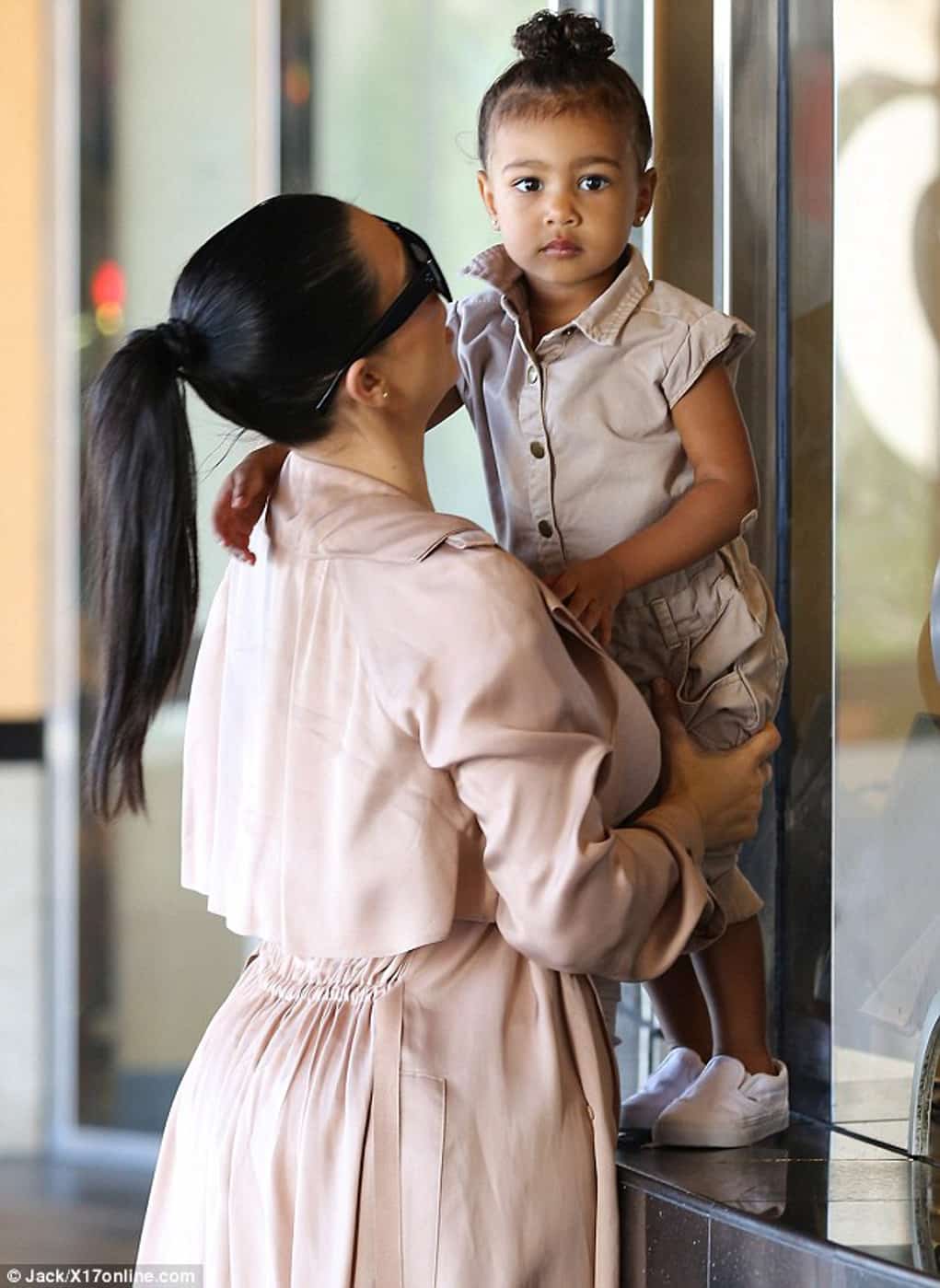 kanye kim north west 2