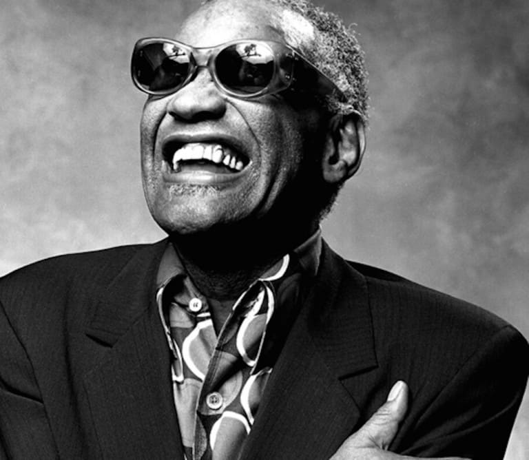 Obama Disses Ray Charles’s Family, Snubs 8 Kids From White House Tribute