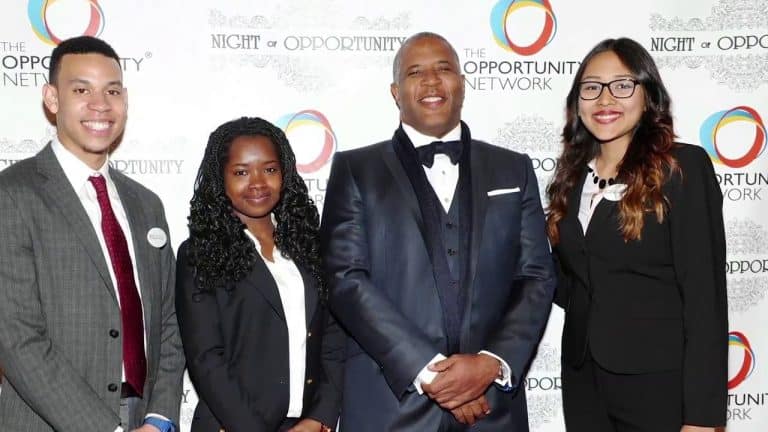 Robert F. & Hope Smith Honored With Philanthropic Leadership Award