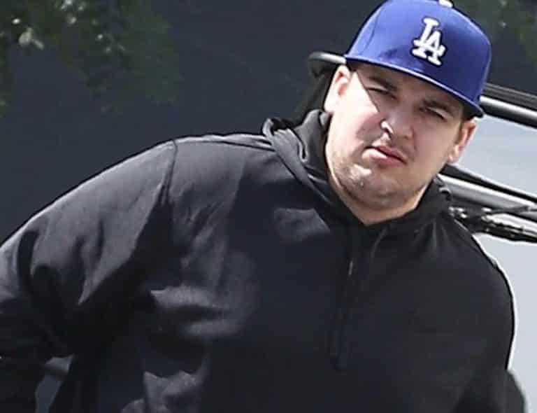 Rob Kardashian’s Stanky Scalp Has Friends Concerned