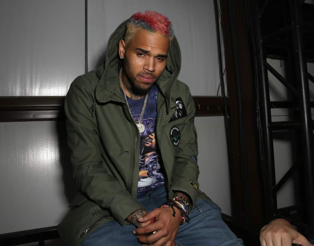 chris brown threatens woman gun 