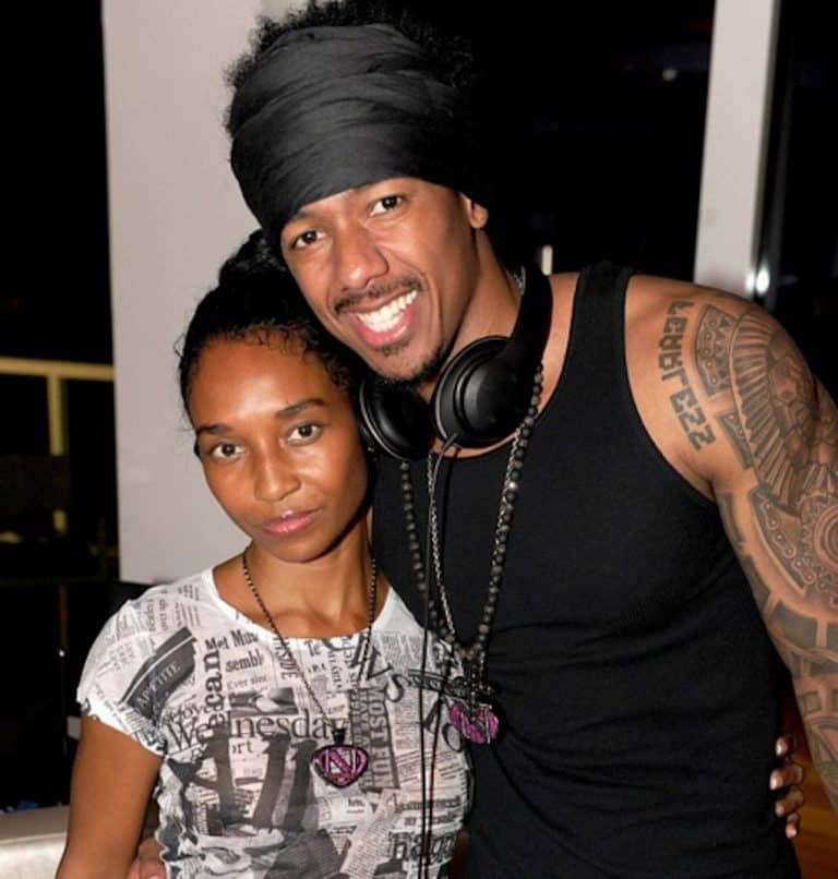 Nick Cannon & Chilli Make It Official