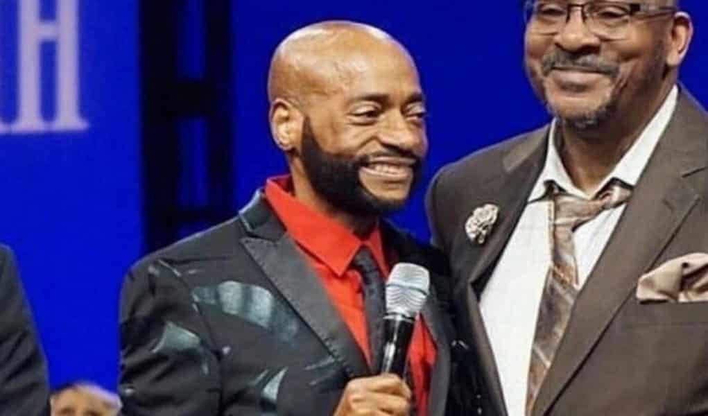 Bishop Eddie Long Dies At 63 Hollywood Street King 