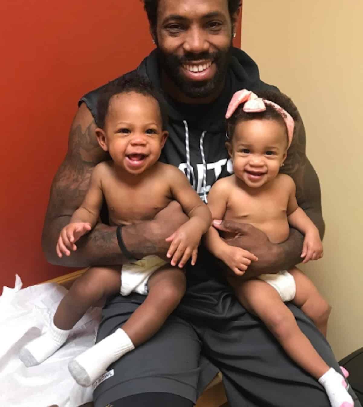 antonio cromartie wife pregnant