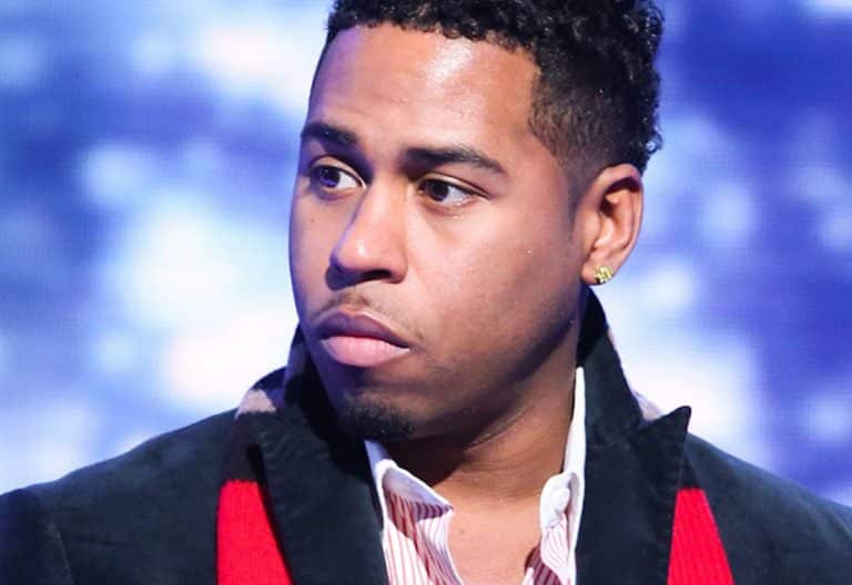 Bobby V. Claims Transgender Escort Tried to Extort Him