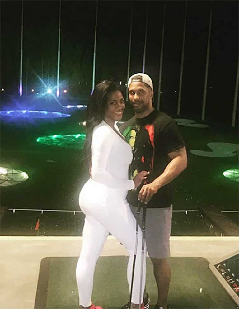 Kenya Moore Shows Her Baby Bump, Fans Accuse Her of Faking Pregnancy